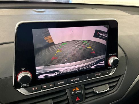 Used 2021 Nissan Altima 2.5 SV image 25