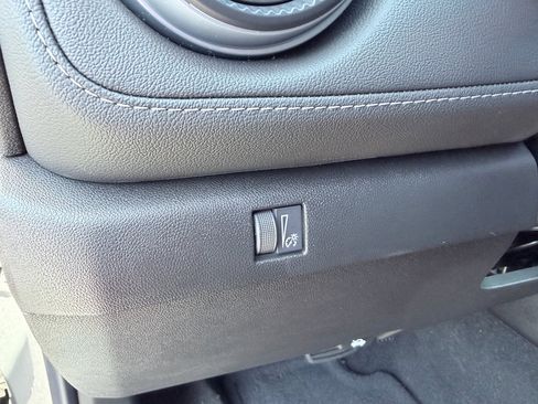 New 2026 Chevrolet Colorado LT w/ LT Convenience Package RWD image 11