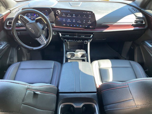 Used 2024 Chevrolet Traverse Z71 w/ Enhanced Driving Package AWD/4WD image 23