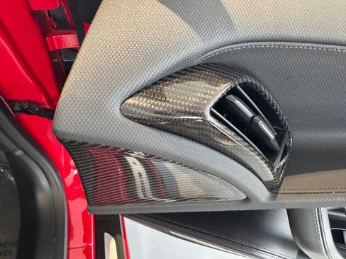 Used 2021 Audi R8 V10 w/ Premium Package image 28