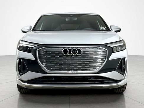 Certified 2025 Audi Q4 e-tron Premium Plus w/ Premium Plus image 8