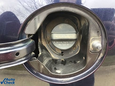 Used 2017 Chevrolet Traverse LT image 49