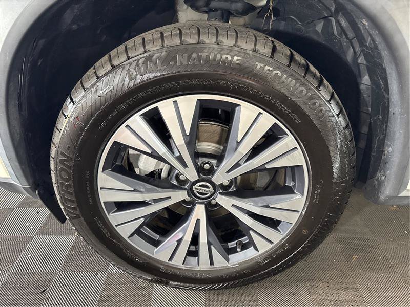 Used 2021 Nissan Rogue SV FWD image 30
