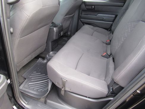 Used 2024 Toyota Tacoma SR5 image 43