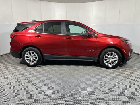 Used 2023 Chevrolet Equinox LT FWD image 9