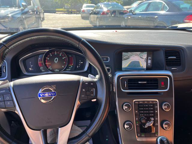 Used 2014 Volvo S60 T5 FWD image 10