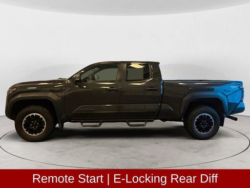 Used 2024 Toyota Tacoma TRD Off-Road image 2