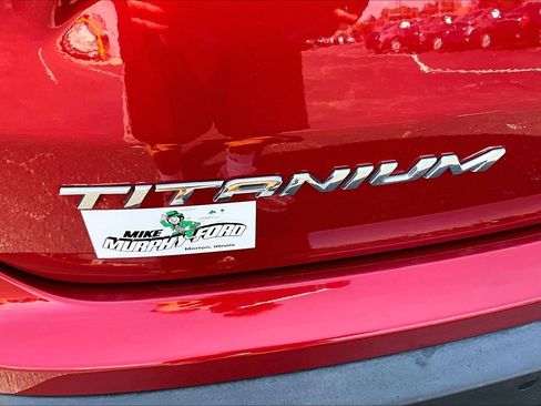 Used 2021 Ford Edge Titanium w/ Cargo Accessory Package AWD/4WD image 8