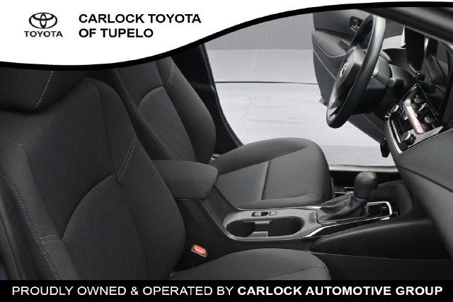 Used 2026 Toyota Corolla LE FWD image 38