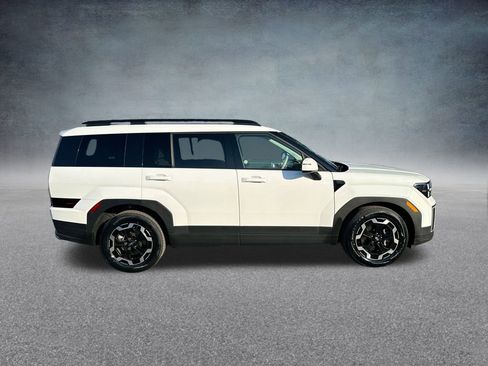 Used 2025 Hyundai Santa Fe SEL image 34