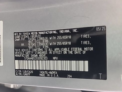 Used 2025 Toyota Grand Highlander AWD image 44