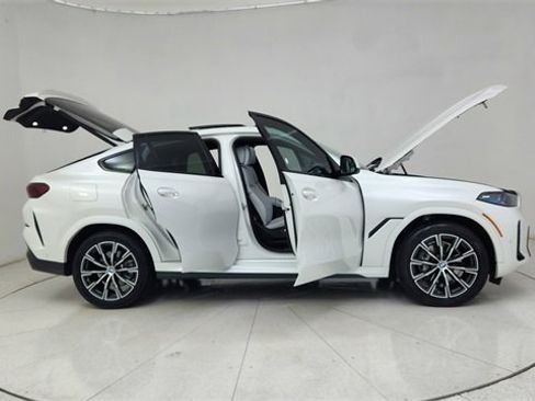 Used 2025 BMW X6 xDrive40i image 77