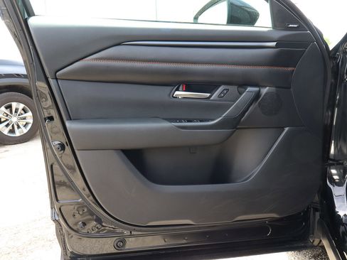 Used 2025 MAZDA CX-50 AWD 2.5 S w/ Premium Plus Pkg image 14