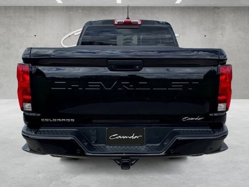 Certified 2025 Chevrolet Colorado Trail Boss AWD/4WD image 15