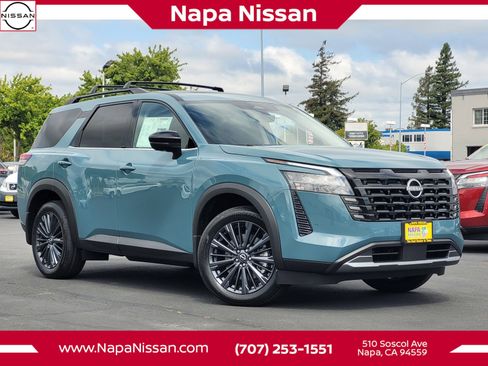 New 2026 Nissan Pathfinder SL w/ SL Premium Package FWD image 1