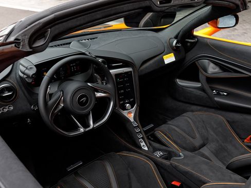 New 2027 McLaren 750S Spider RWD image 53