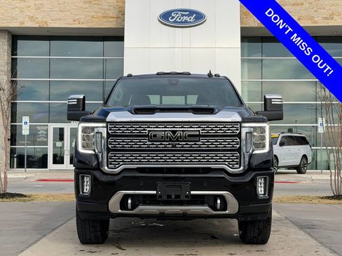 Used 2021 GMC Sierra 2500 Denali w/ Denali Ultimate Package image 2