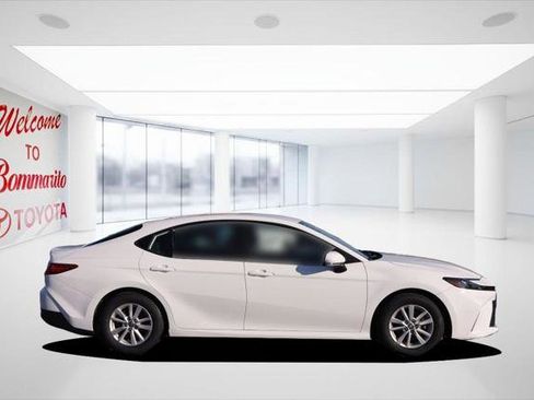Certified 2025 Toyota Camry LE image 5