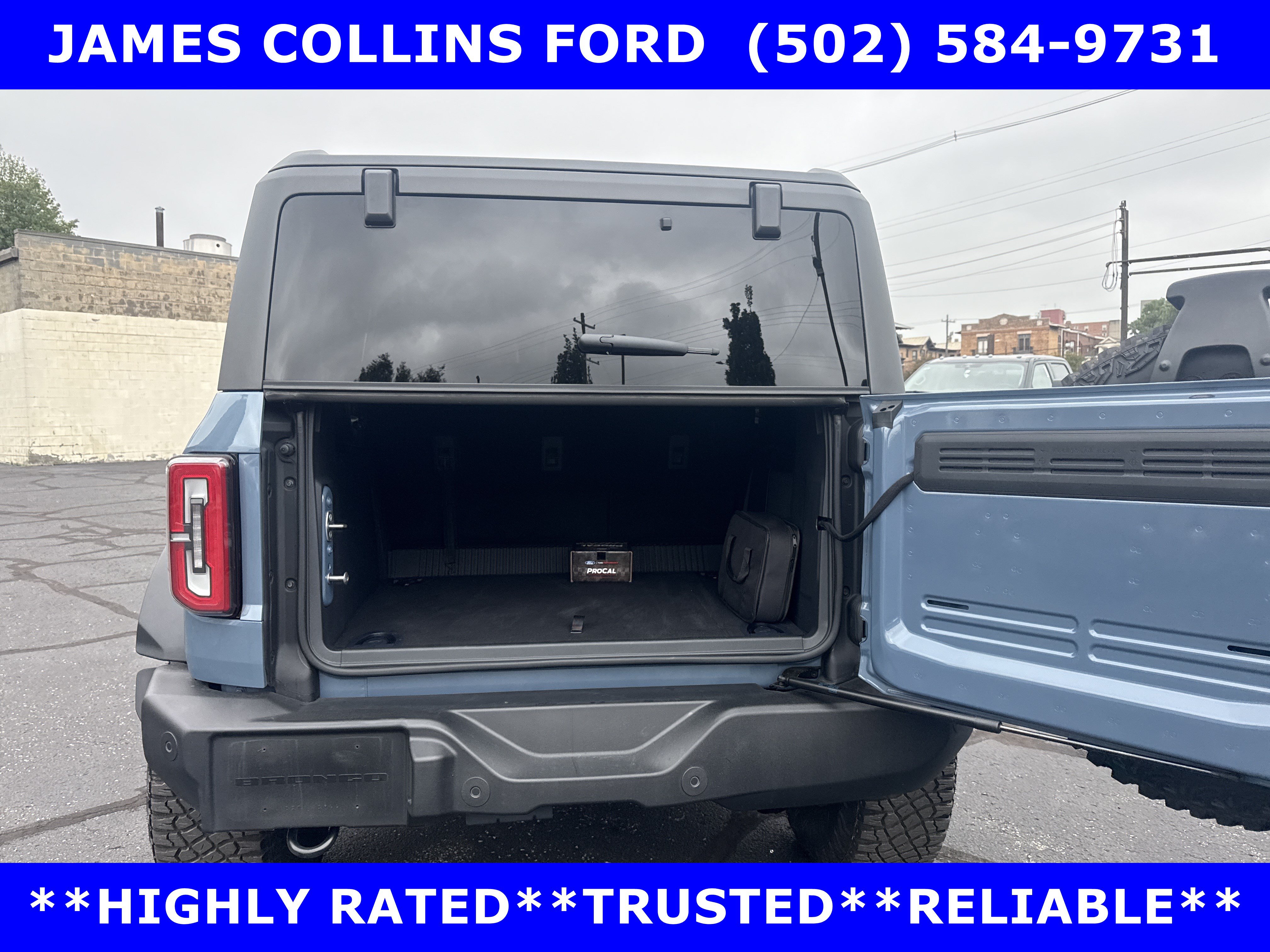 Used 2024 Ford Bronco Wildtrak AWD/4WD image 17