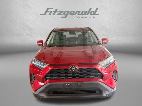Used 2021 Toyota RAV4 LE AWD/4WD image 7