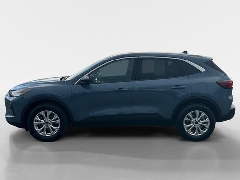Used 2024 Ford Escape Active AWD/4WD image 2
