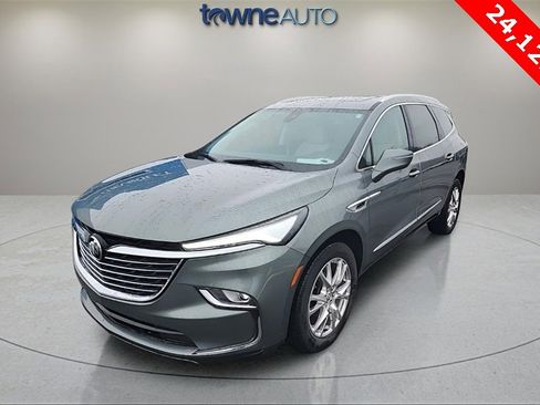 Used 2024 Buick Enclave Essence w/ Experience Buick Package image 1