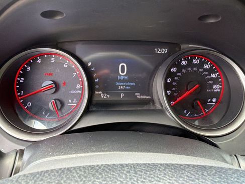 Used 2021 Toyota Camry XSE FWD image 21
