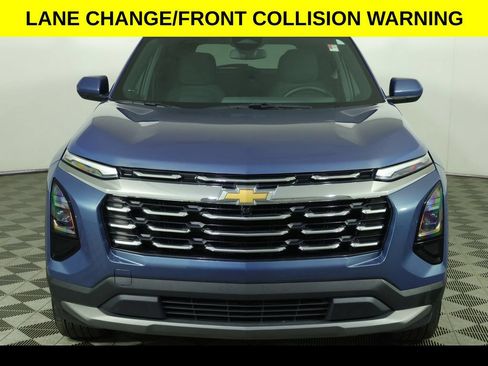 Used 2025 Chevrolet Equinox LT FWD image 7