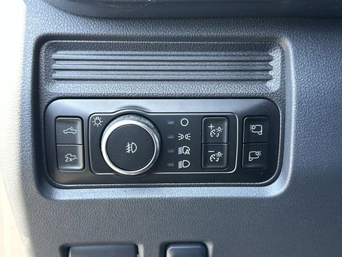 New 2025 Ford F250 Lariat w/ Lariat Ultimate Package image 16