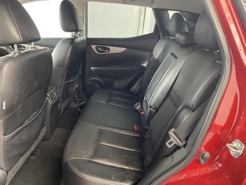 Used 2020 Nissan Rogue Sport SL image 16