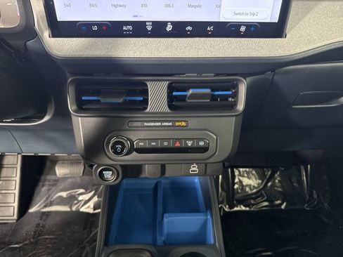 Used 2025 Ford Maverick XLT w/ Equipment Group 302A AWD/4WD image 10
