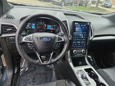 Used 2022 Ford Edge ST image 20