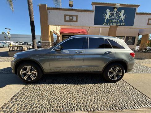 Used 2017 Mercedes-Benz GLC 300 image 8