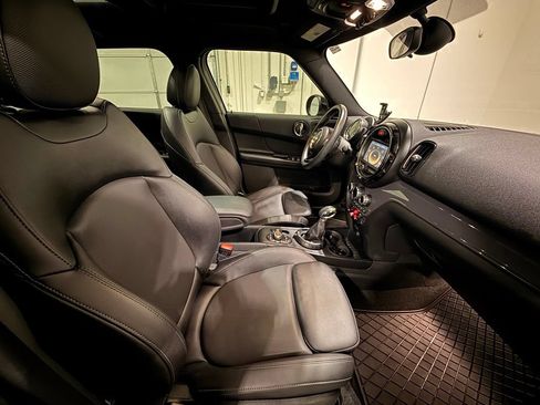 Used 2017 MINI Cooper Countryman FWD image 30