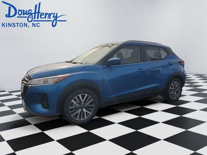 Used 2024 Nissan Kicks SV