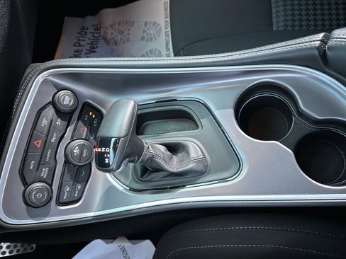 Certified 2022 Dodge Challenger R/T Scat Pack w/ Dynamics Package image 25