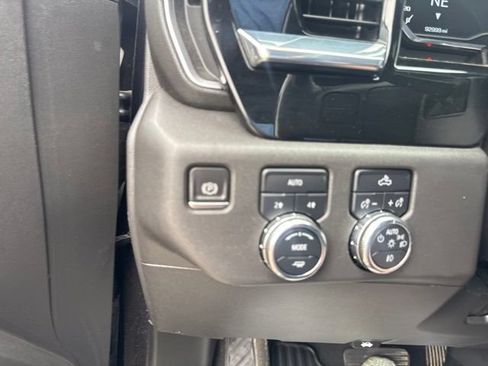 Used 2022 GMC Sierra 1500 Elevation AWD/4WD image 31