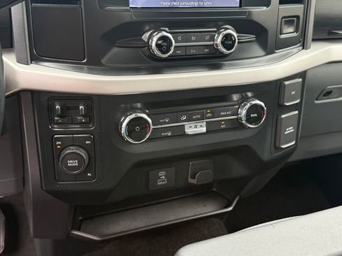 Used 2022 Ford F150 XLT w/ Equipment Group 301A Mid AWD/4WD image 17