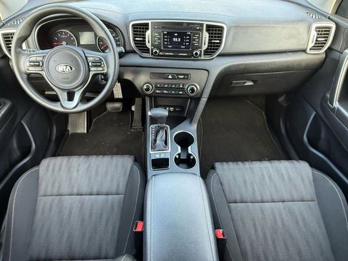 Used 2019 Kia Sportage LX image 15
