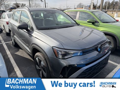 New 2026 Volkswagen Taos S image 1