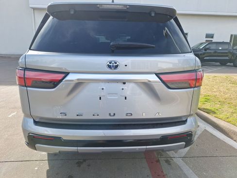 Used 2024 Toyota Sequoia Capstone image 5