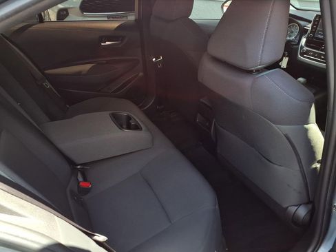 Certified 2021 Toyota Corolla LE w/ Carpet Mat Package (TMS) FWD image 21