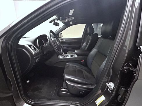 Used 2021 Jeep Grand Cherokee Laredo X image 10