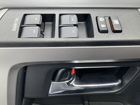 Used 2023 Toyota 4Runner Limited AWD/4WD image 27