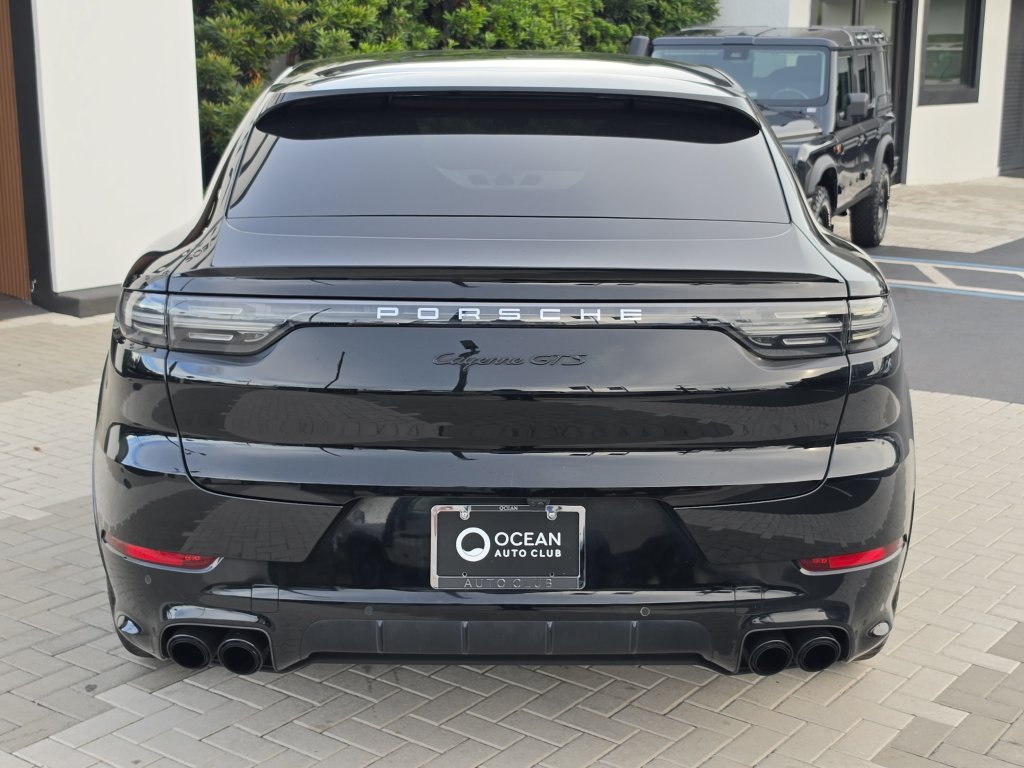 Used 2021 Porsche Cayenne GTS AWD/4WD image 7
