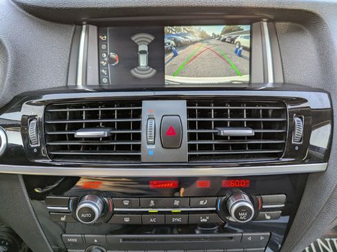 Used 2017 BMW X3 sDrive28i RWD image 5