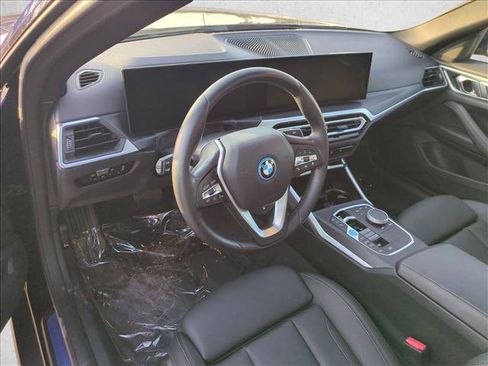 Used 2023 BMW i4 eDrive35 w/ Premium Package RWD image 10