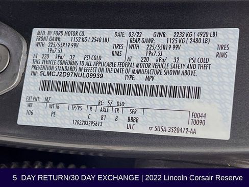 Used 2022 Lincoln Corsair Reserve w/ Equipment Group 201A image 38