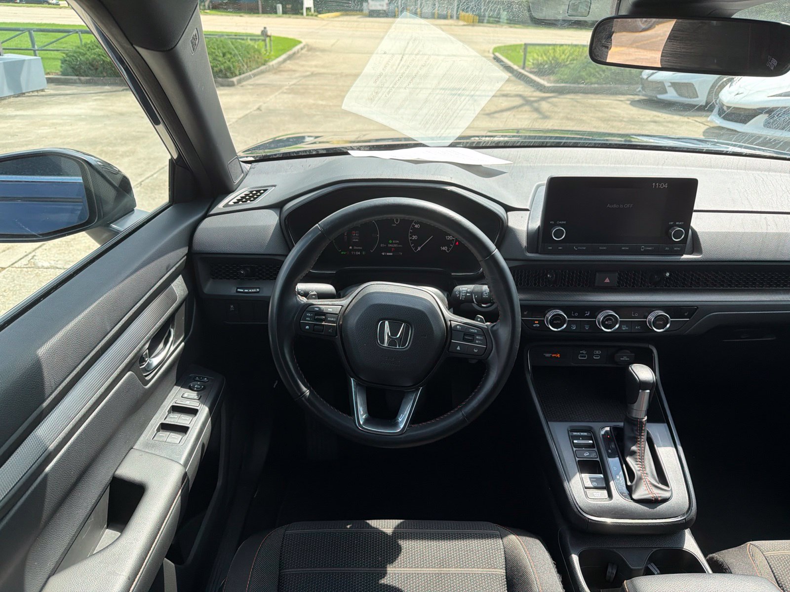 Used 2025 Honda CR-V Sport image 11
