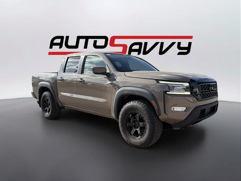 Used 2024 Nissan Frontier PRO-4X w/ Technology Package AWD/4WD image 3